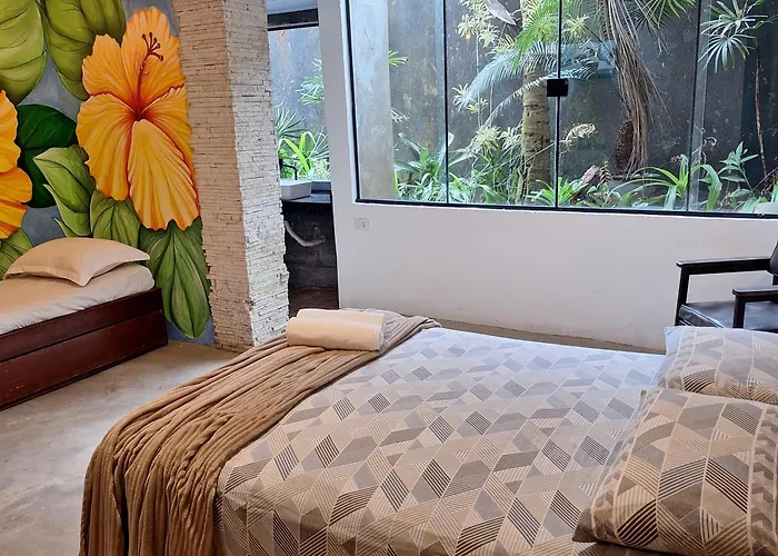 Casa Das Palmeiras Pe Na Areia Ubatuba